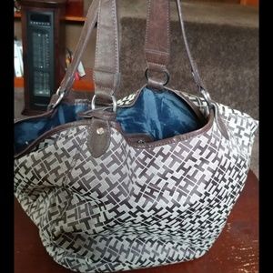 Tommy Hilfiger bag